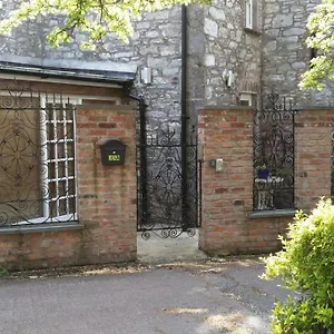 Historic Hideaway In Centre Apartment Cork
